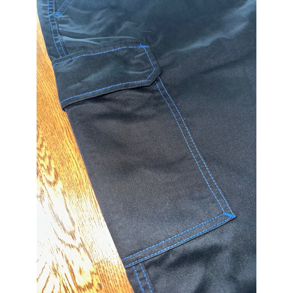True Religion Mens Black Cargo Pants Blue Contrast Stitch Straight Leg Size 34 - Picture 3 of 11
